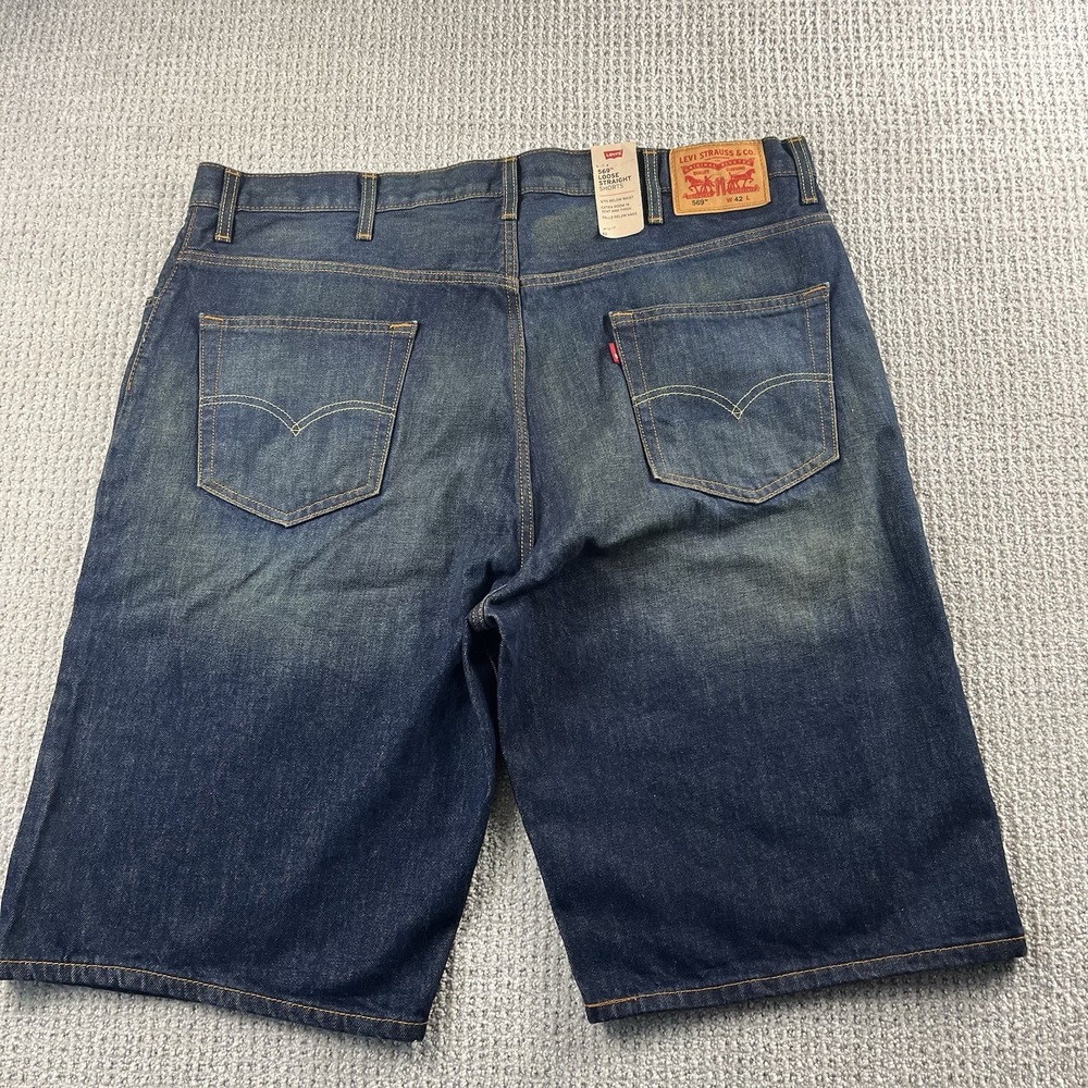 Levi's 569 Loose Straight Shorts Mens 42 Baggy Faded Denim Blue NWT